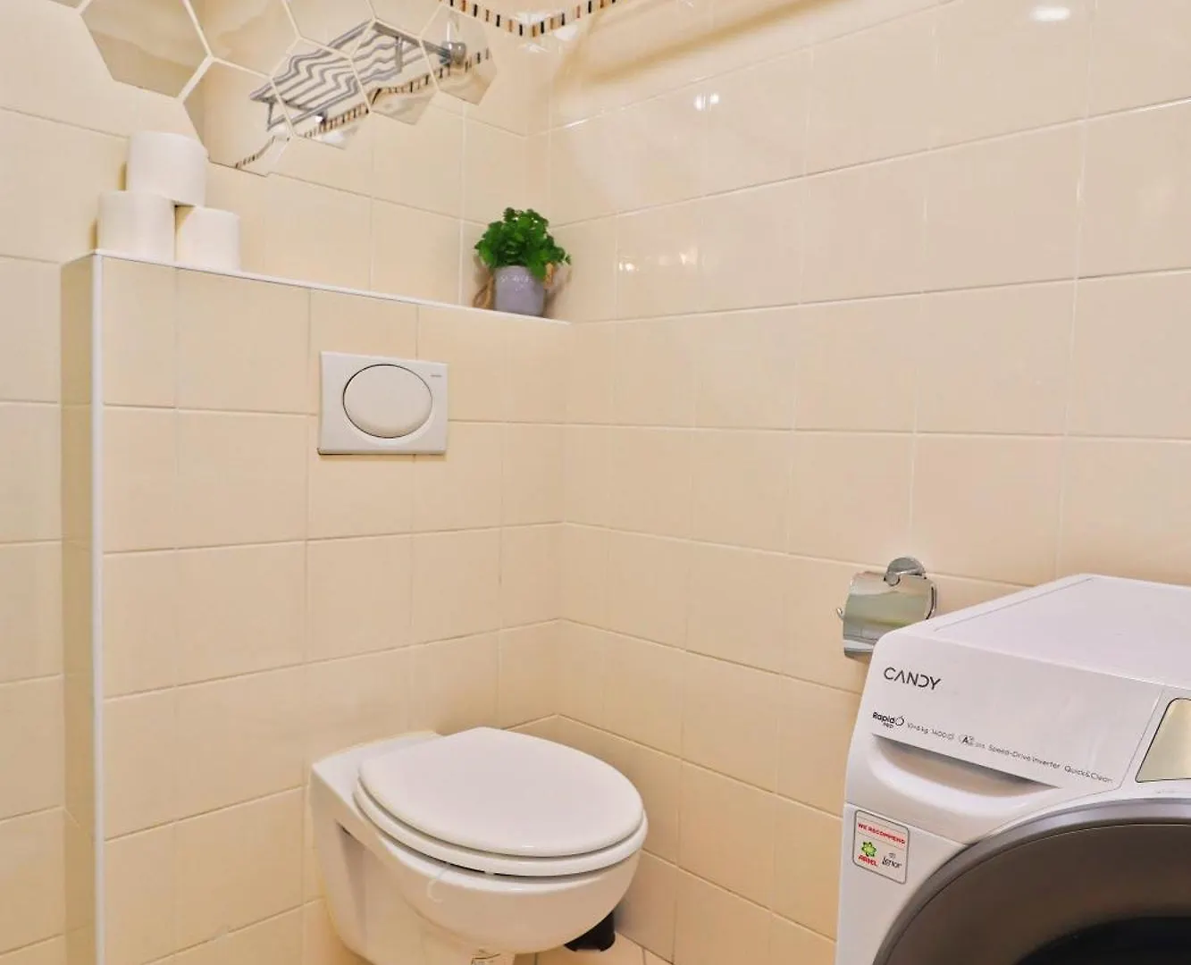 A Comfy Apartment In Smichov - Andel Prague Czech Republic